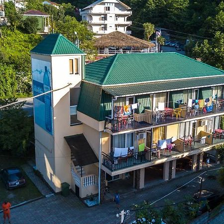 Green Hotel クヴァリアティ エクステリア 写真